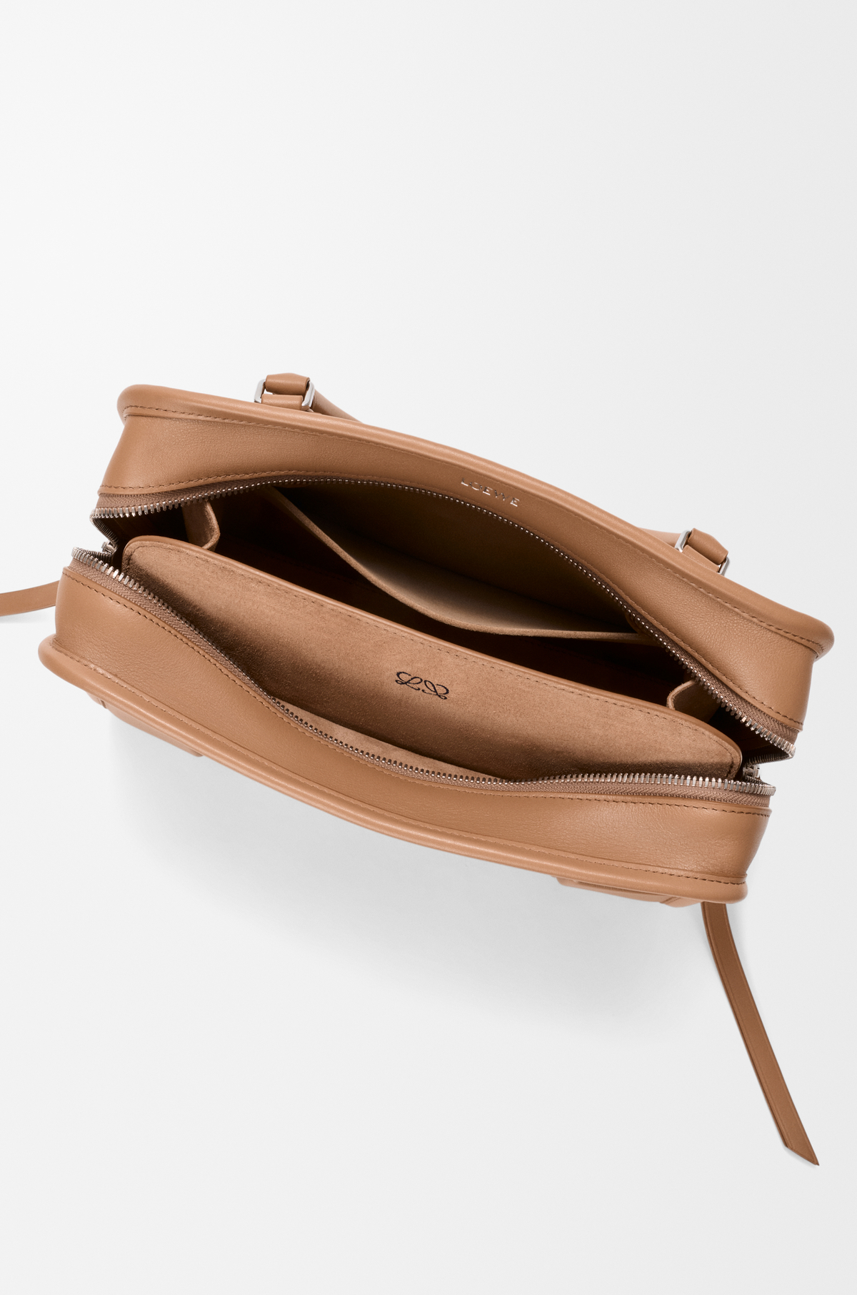 Loewe Medium Amazona 180 bag in soft calfskin