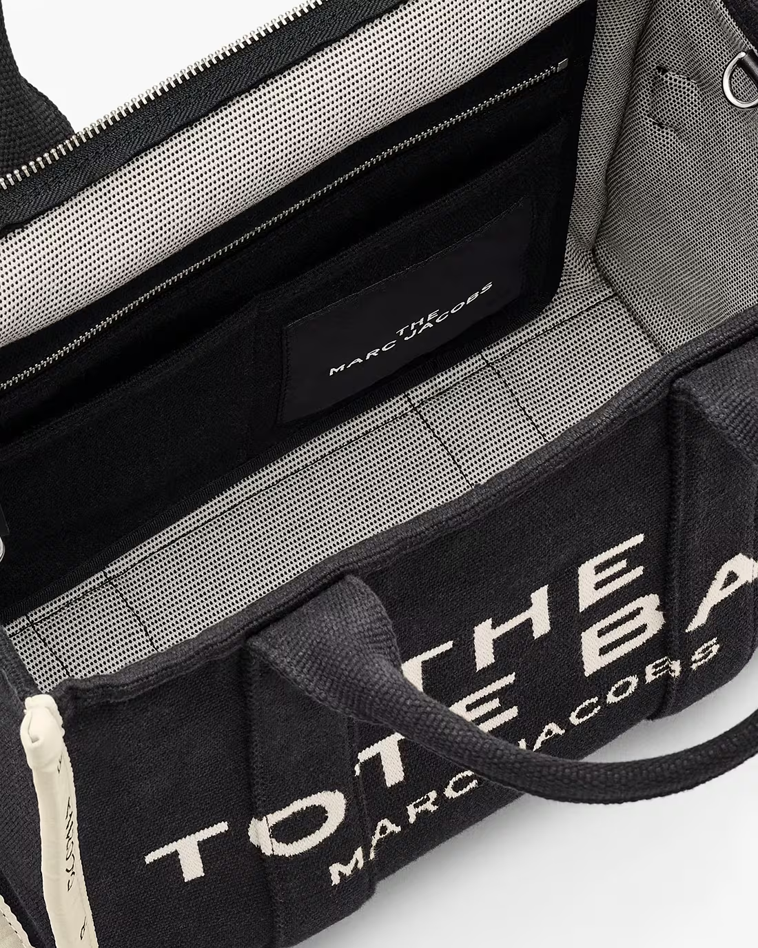 THE JACQUARD MEDIUM TOTE BAG