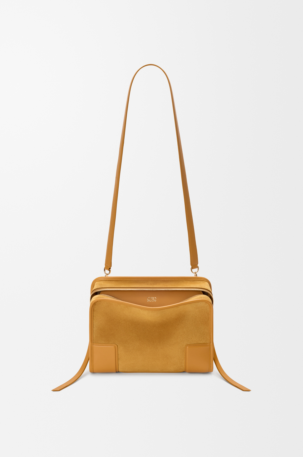 Loewe Medium Amazona 180 bag in suede
