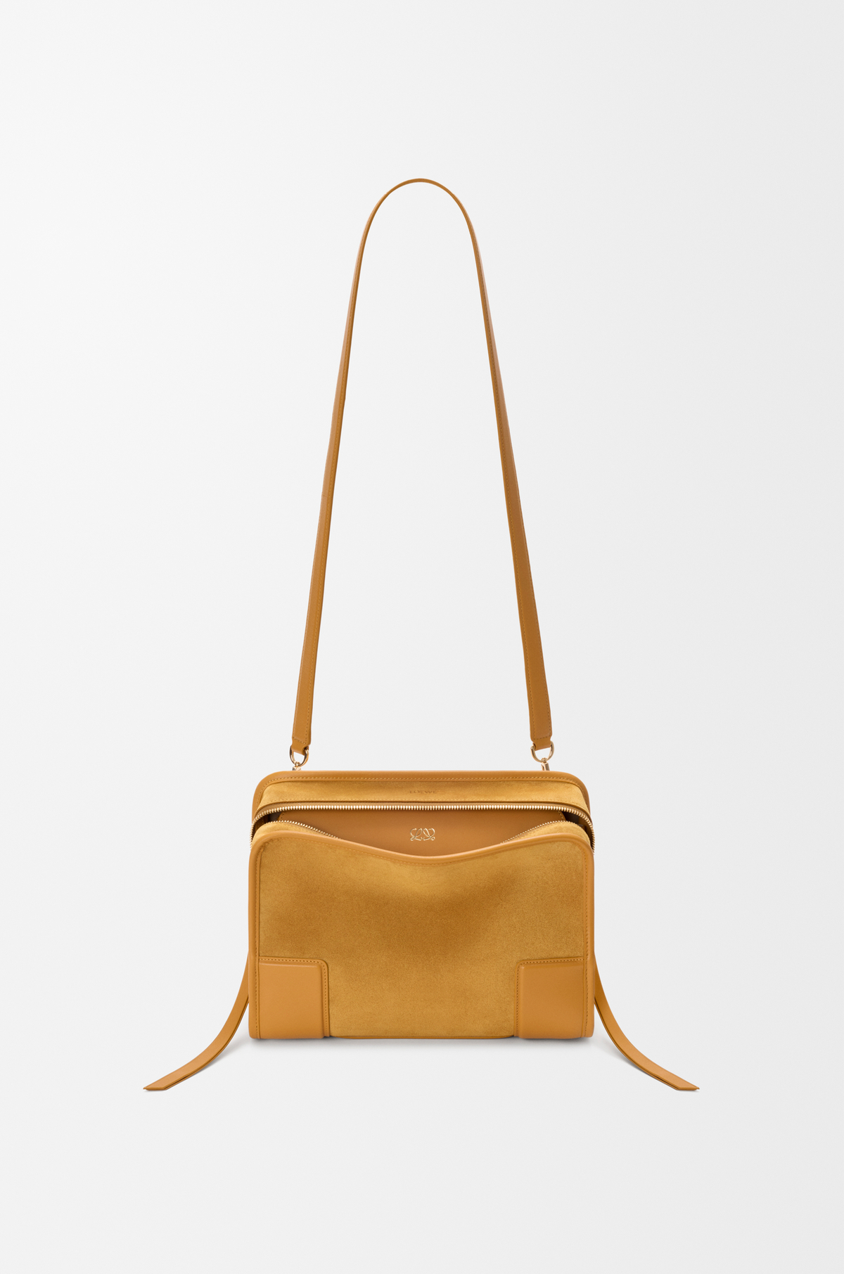 Loewe Medium Amazona 180 bag in suede