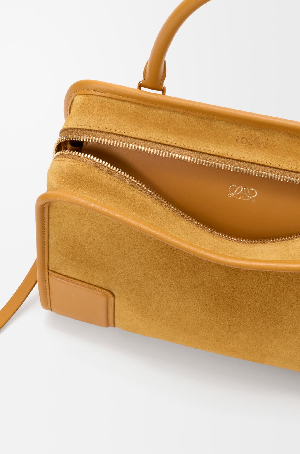 Loewe Medium Amazona 180 bag in suede