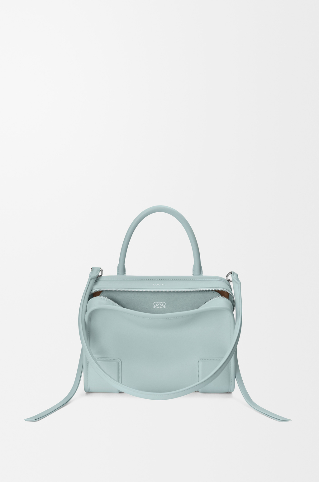 Loewe Small Amazona 180 bag in soft calfskin